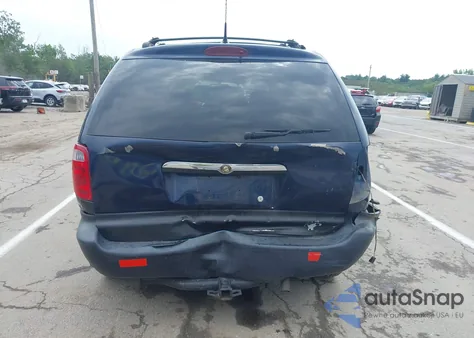 2006 Chrysler Town & Country from USA, damaged, VIN 1A4GP45R26B642963